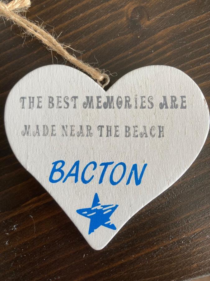 Summer Breeze Caravan Bacton  Екстер'єр фото